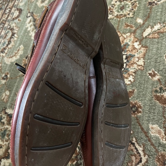 Men’s cherry brown Sperry’s - Picture 3 of 4